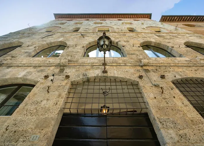 Palazzo Rinuccini Torre
